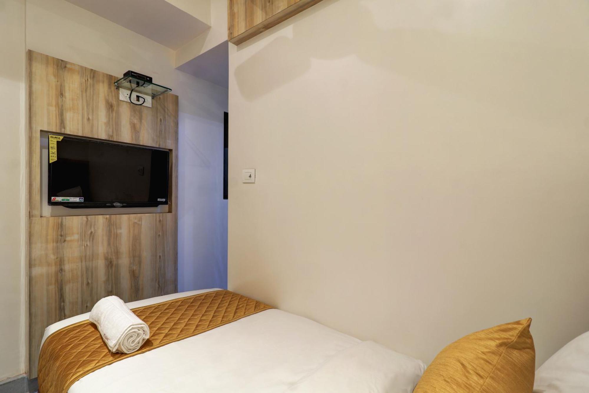 Hotel Enigma Inn Mumbai Quarto foto